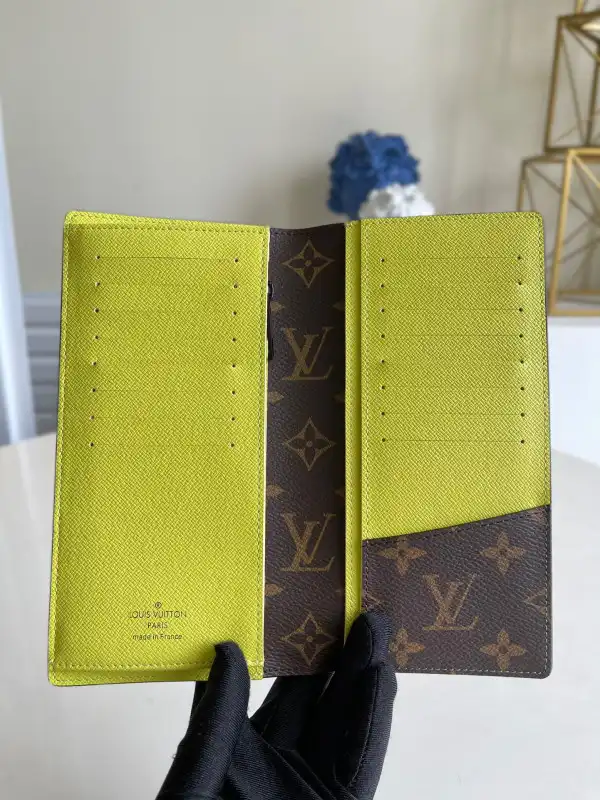 TO LOUIS VUITTON BRAZZA WALLET