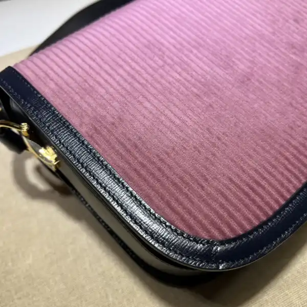 GUCCI Horsebit 1955 shoulder bag