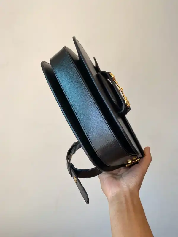 GUCCI Horsebit 1955 shoulder bag