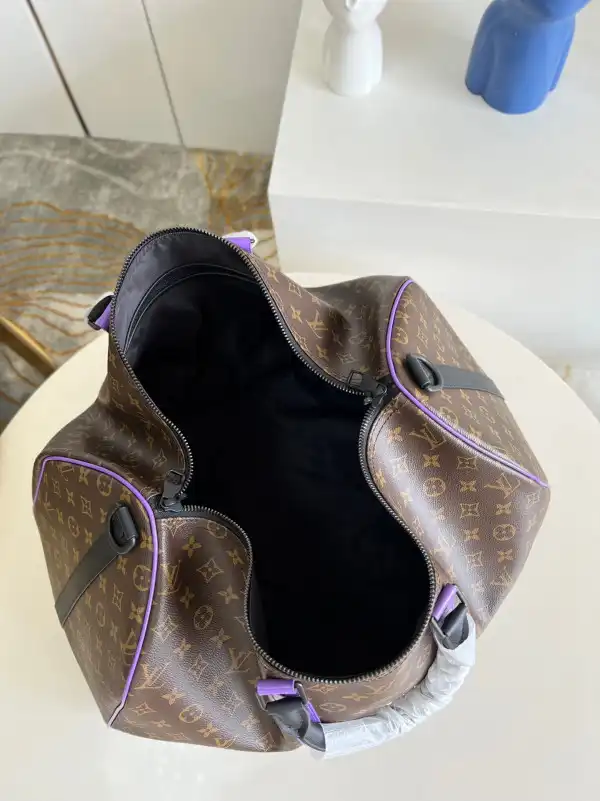 Frstbag ru LOUIS VUITTON KEEPALL BANDOULIÈRE 50