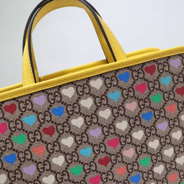 GUCCI Children's GG hearts tote bag