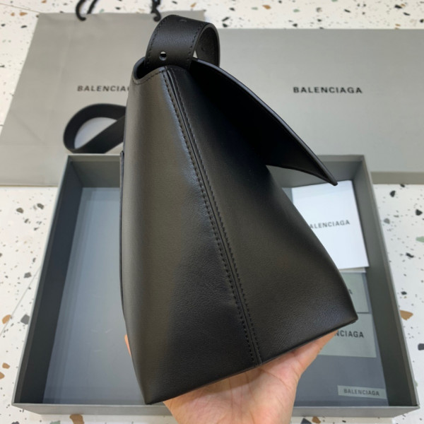 HOT SALE BALENCIAGA DOWNTOWN MEDIUM SHOULDER BAG