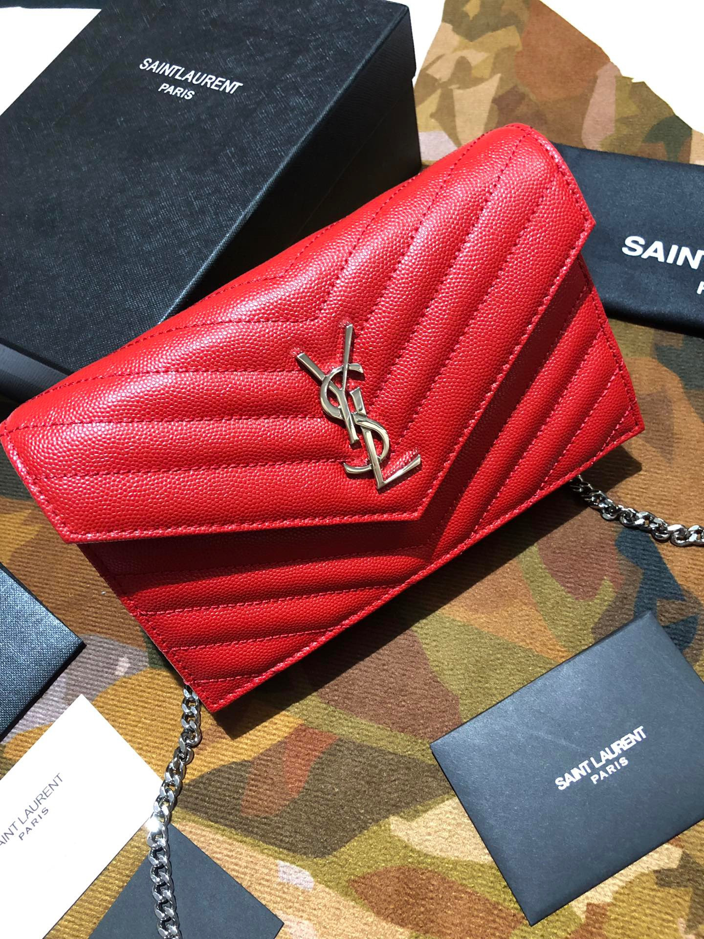 HOT SALE YSL CASSANDRE MATELASSÉ CHAIN WALLET