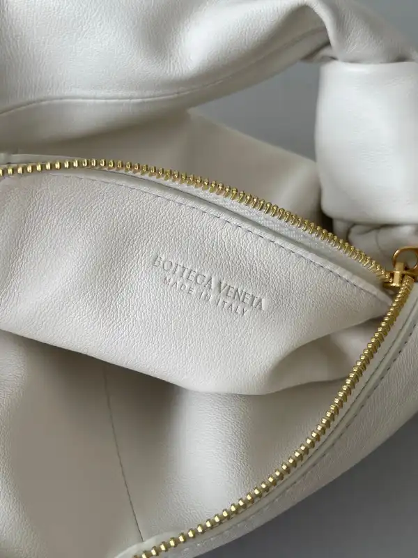 First bag ru BOTTEGA VENETA MINI DOUBLE KNOT