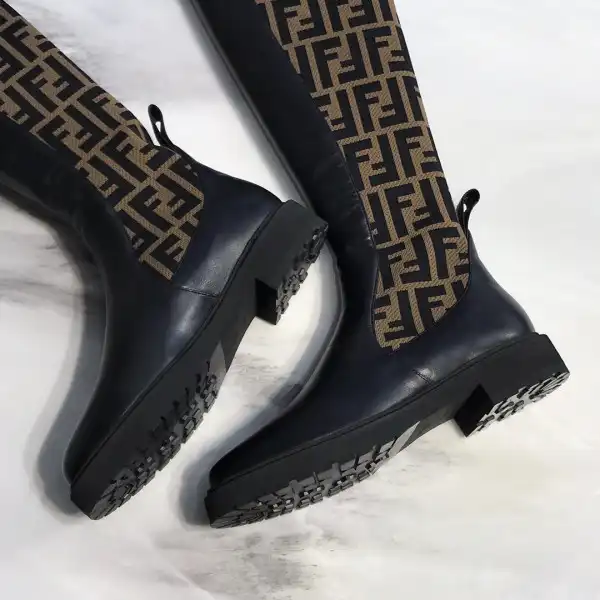 Bagsoffer FENDI BOOTS