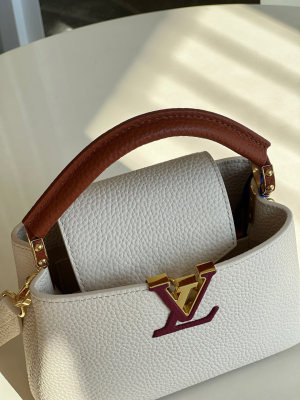 HOT SALE LOUIS VUITTON CAPUCINES MINI