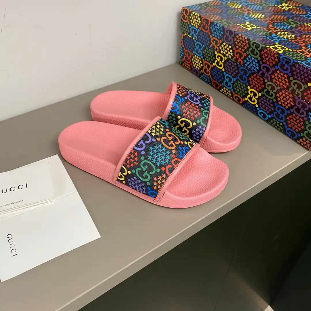 GUCCI GG Psychedelic slide