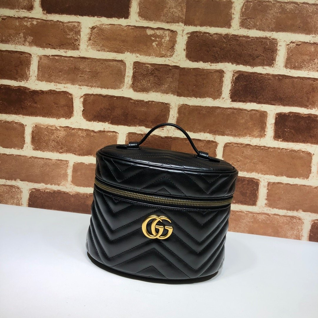 HOT SALE GUCCI GG Marmont small cosmetic case