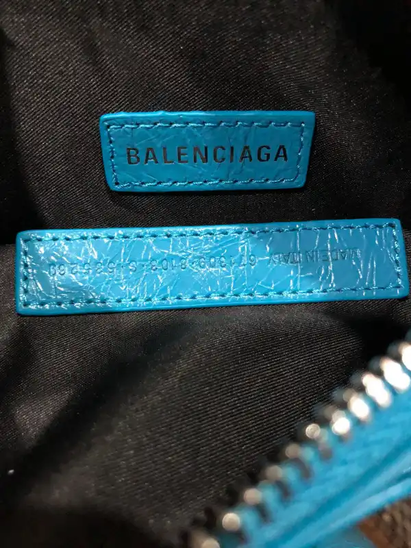 Affordable BALENCIAGA WOMEN'S LE CAGOLE XS SHOULDER BAG