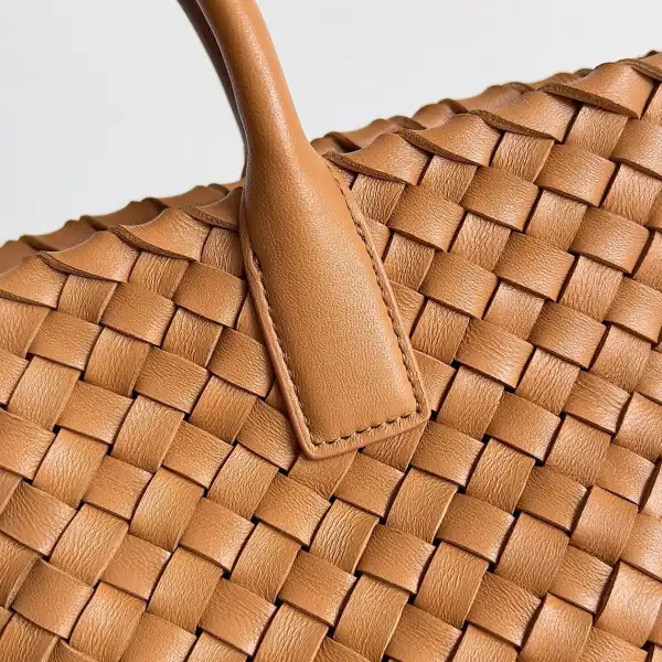 Frstbag ru BOTTEGA VENETA MINI CABAT