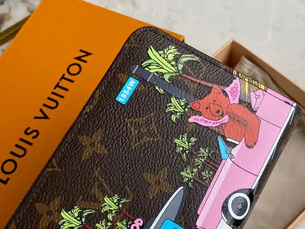 LOUIS VUITTON ZIPPY WALLET