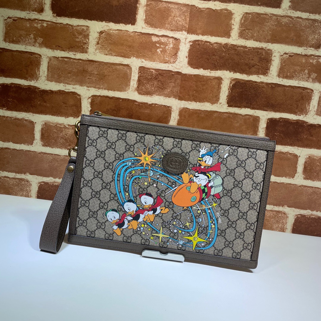 HOT SALE Disney x Gucci Donald Duck clutch