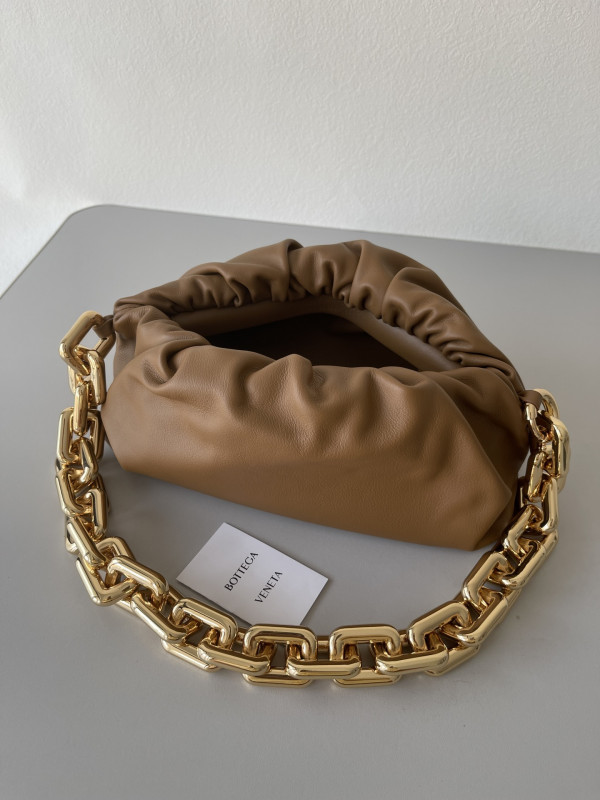 HOT SALE BOTTEGA VENETA THE CHAIN POUCH