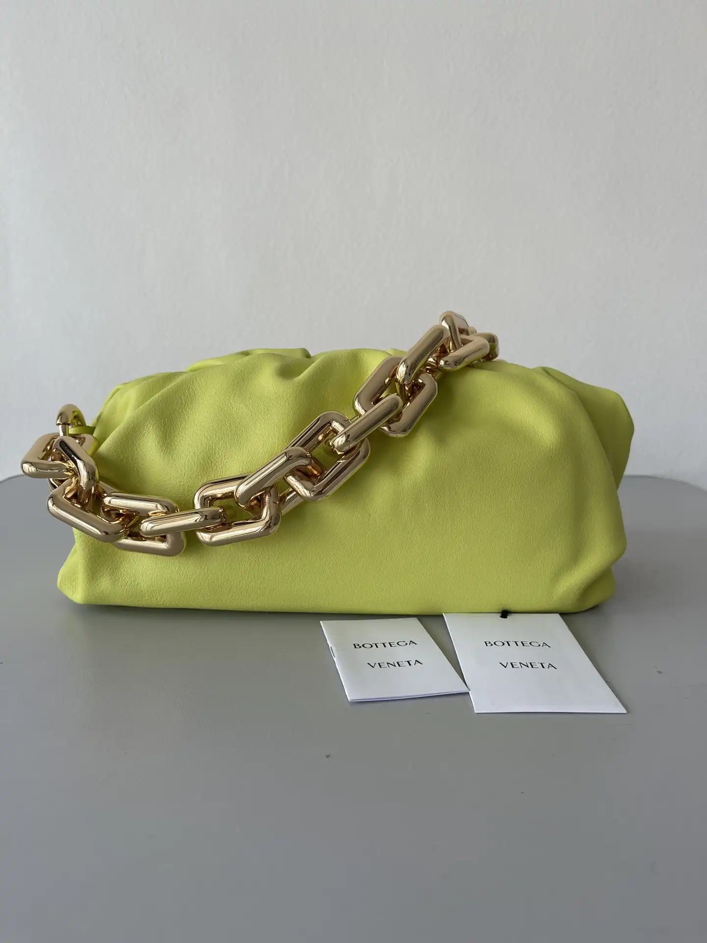 Frstbag ru BOTTEGA VENETA THE CHAIN POUCH