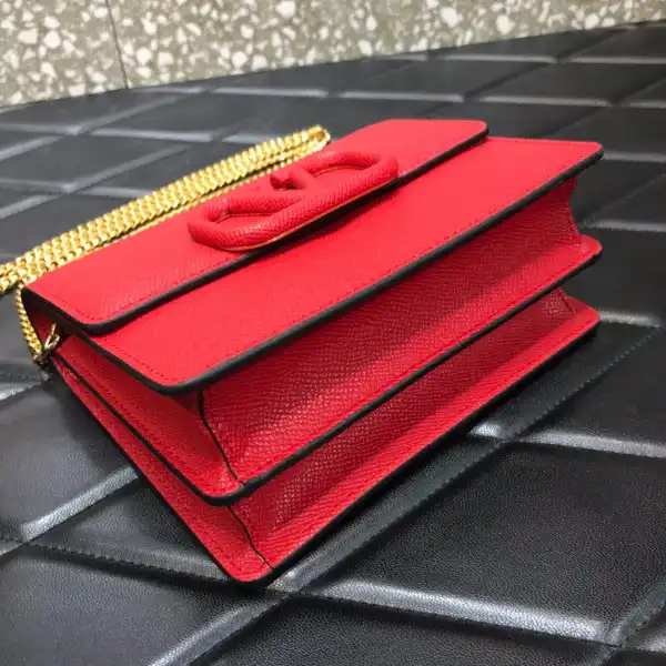 VALENTINO VSLING WALLET WITH CHAIN