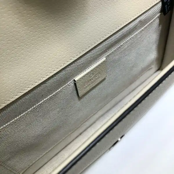 Yupoo bagsoffer GUCCI Dionysus GG clutch