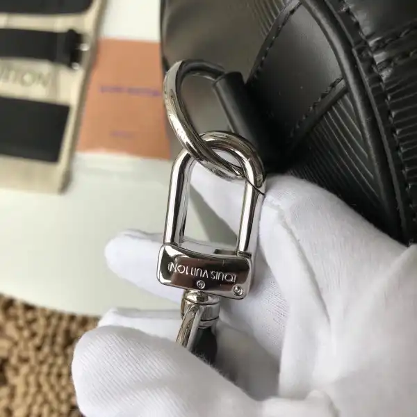 First bag ru Louis Vuitton keepall 45