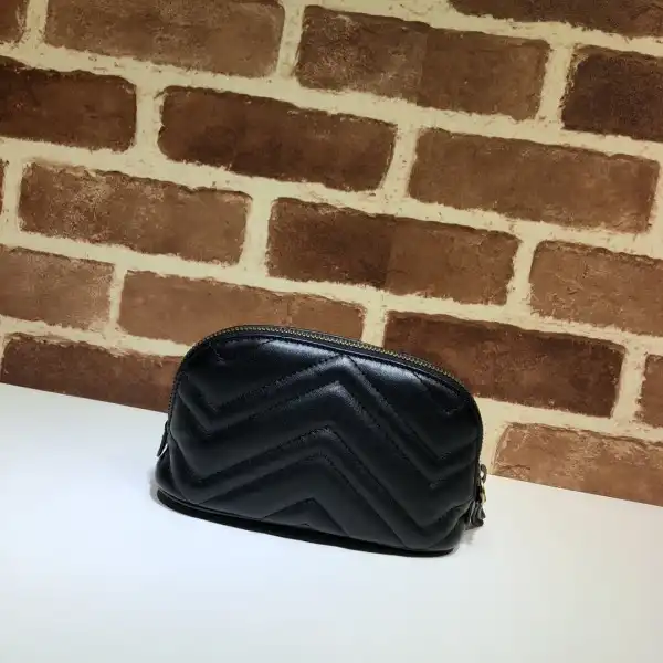 First bag ru GUCCI GG Marmont cosmetic case