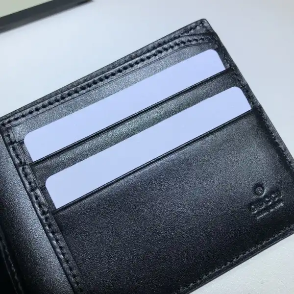 Cheap GUCCI GG embossed wallet