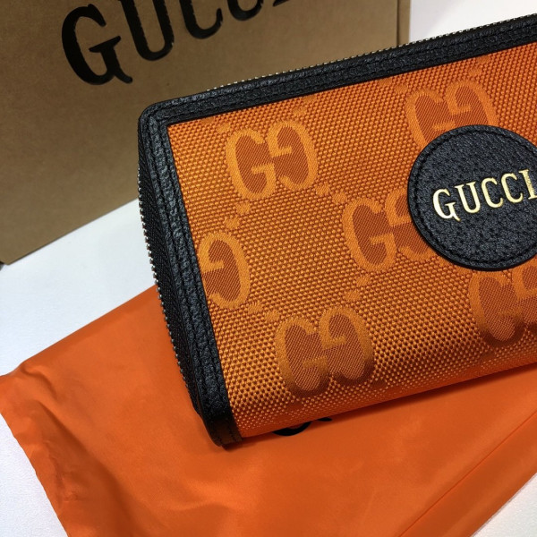 HOT SALE GUCCI Off The Grid Zippy wallet