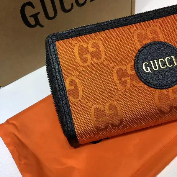 Cheap GUCCI Off The Grid Zippy wallet