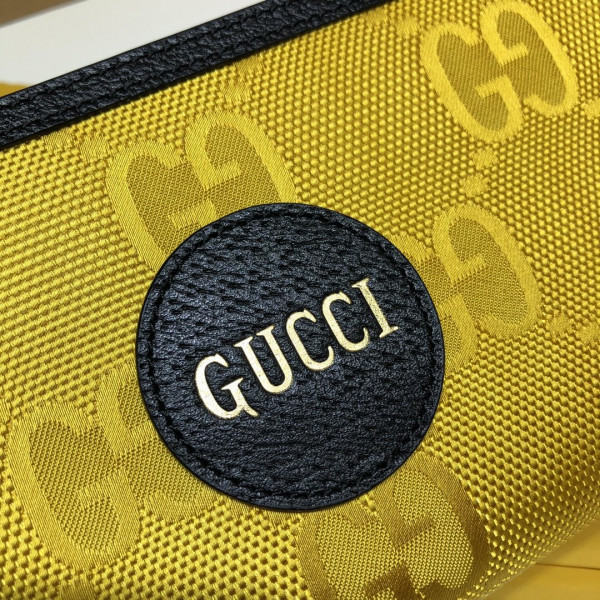 HOT SALE GUCCI Off The Grid Zippy wallet