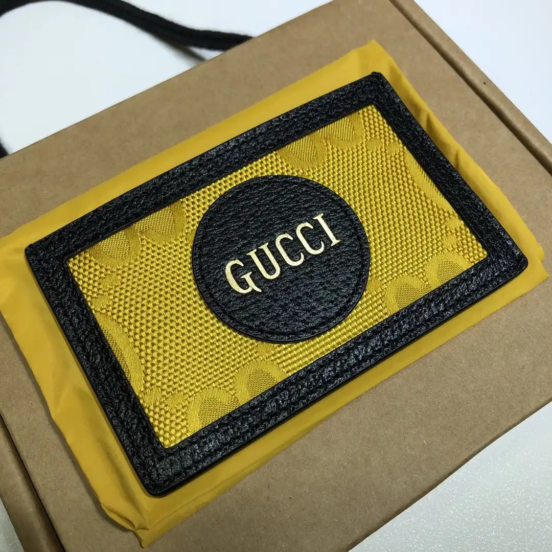 GUCCI Off The Grid card case