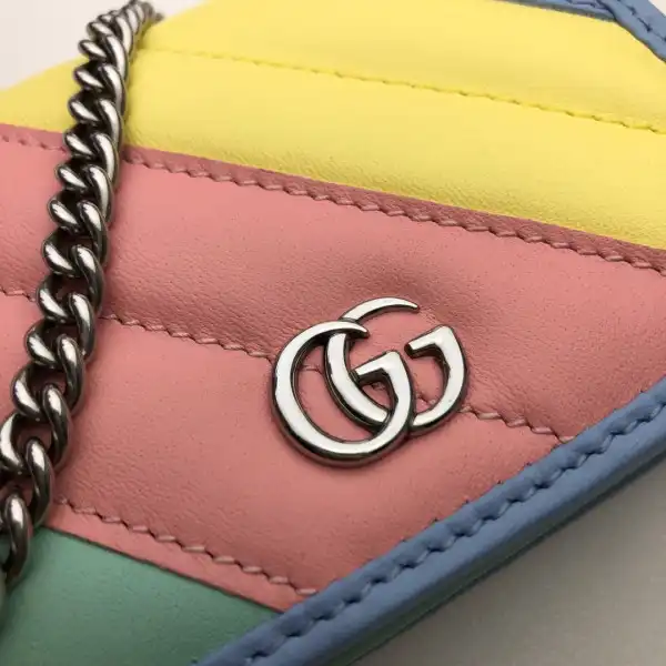 GUCCI GG Marmont chain wallet