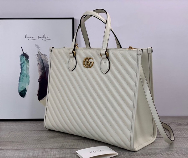 HOT SALE GUCCI GG Marmont medium tote bag