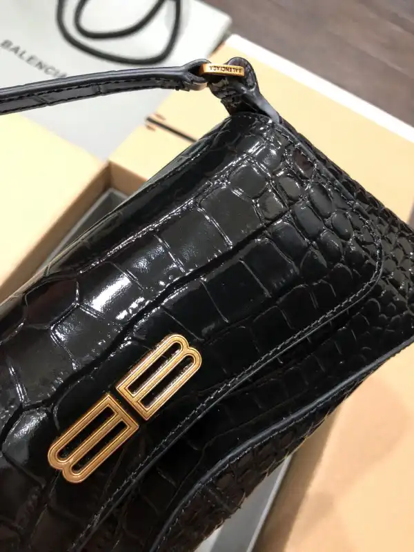 Bagsoffer BALENCIAGA XX SMALL FLAP BAG BOX