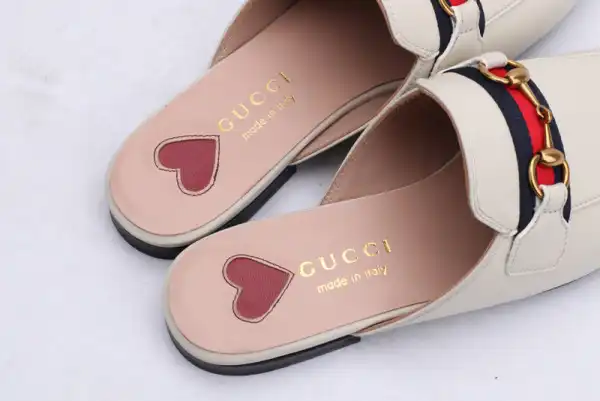 Yupoo bagsoffer GUCCI Princetown leather slipper