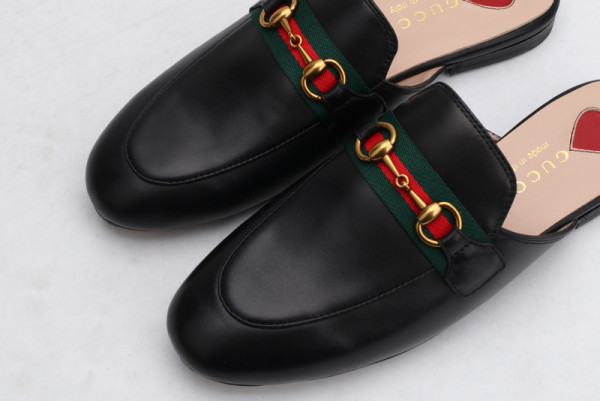 HOT SALE GUCCI Princetown leather slipper