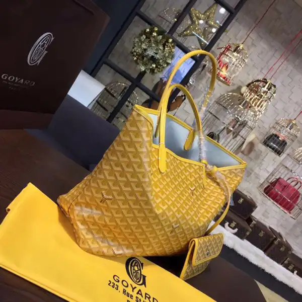 GOYARD TOTE BAG