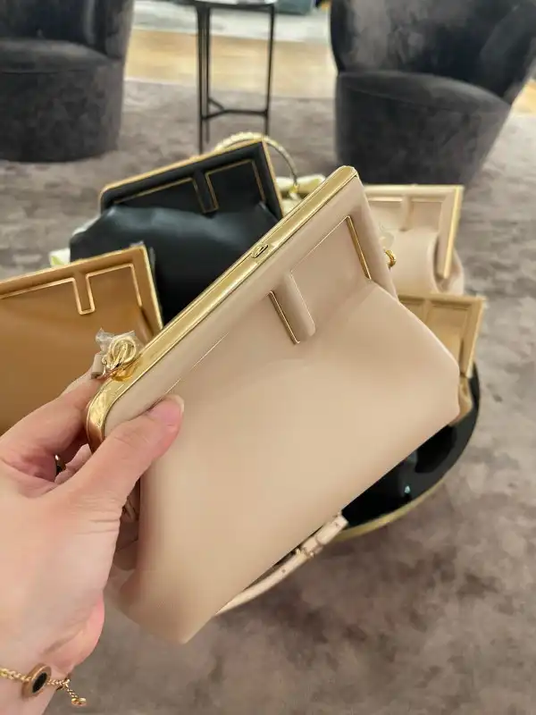 Yupoo bagsoffer FENDI FIRST