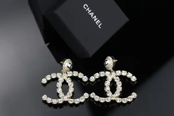 Bagsoffer yupoo CL EARRINGS