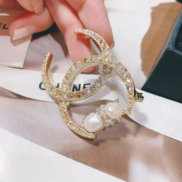 CHANEL BROOCH