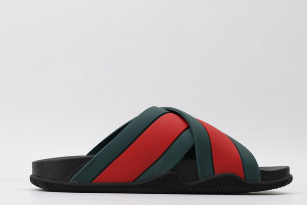 GUCCI rubber slide sandal with Web