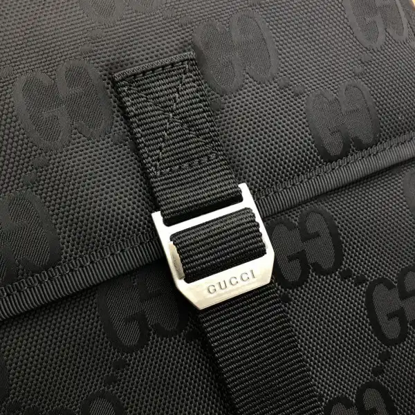 Bagsoffer GUCCI Off The Grid duffle bag