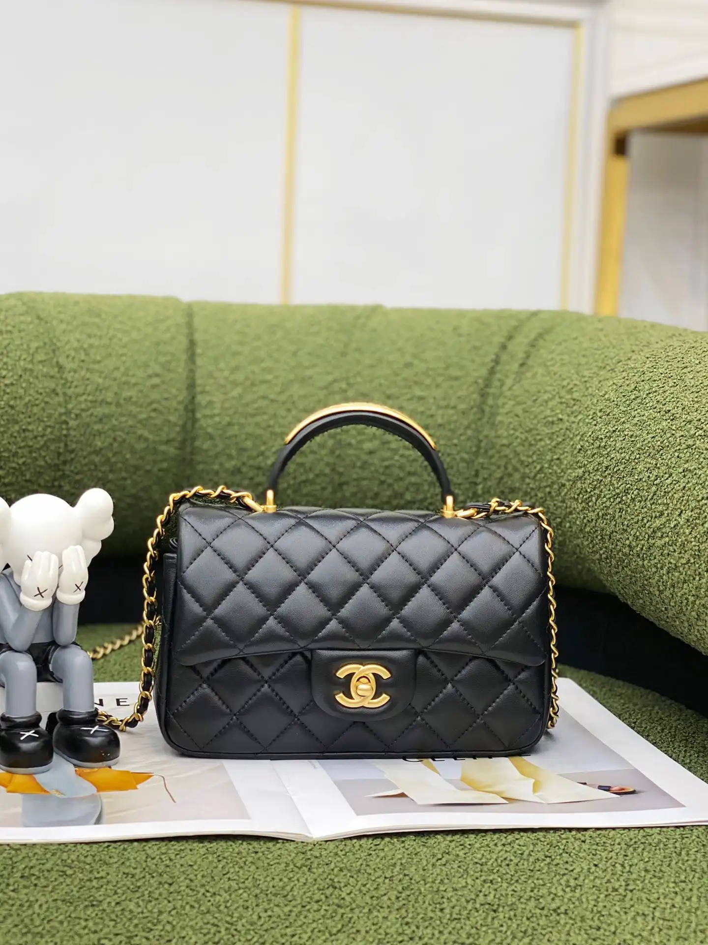 CL MINI FLAP BAG WITH TOP HANDLE