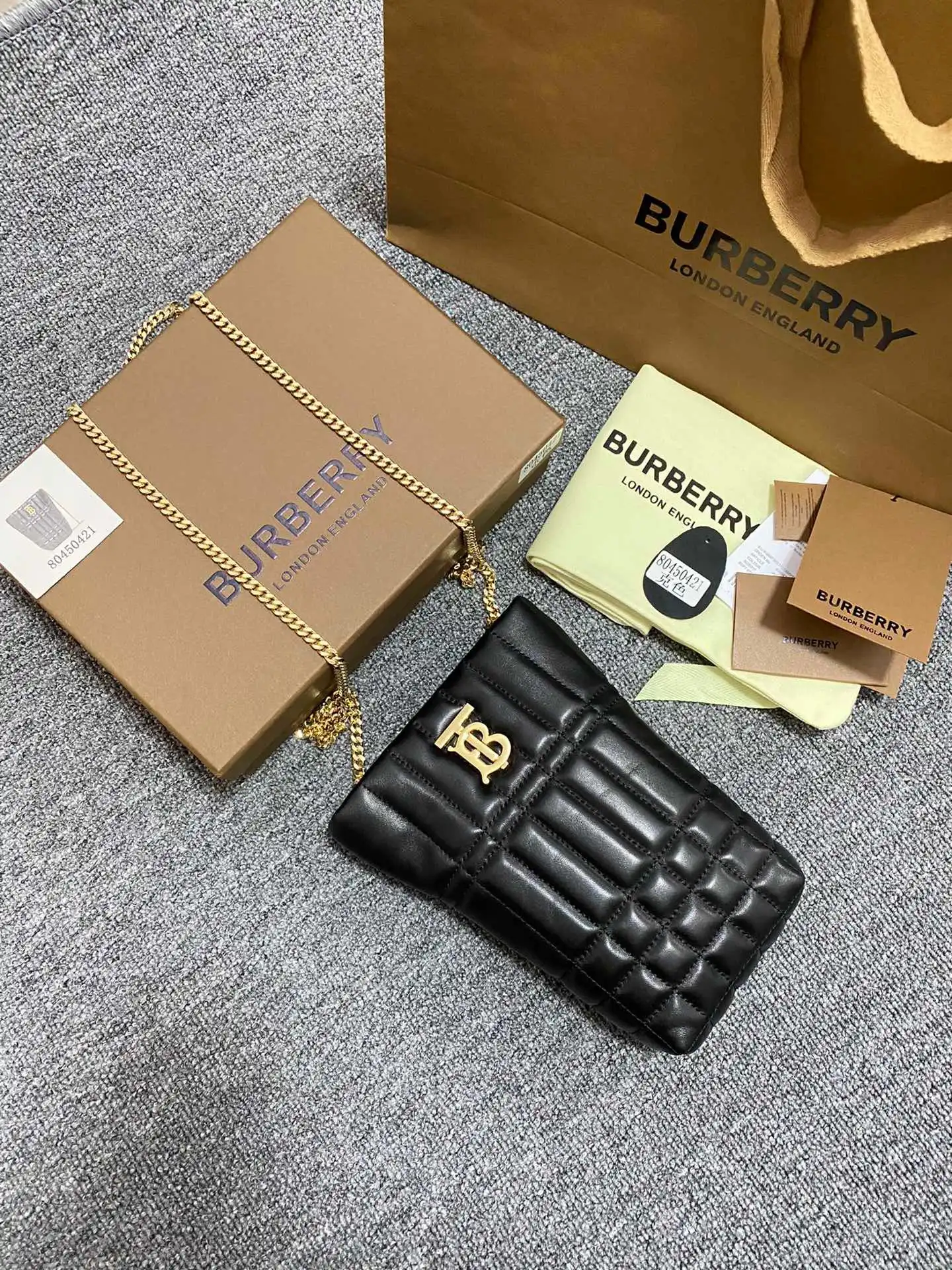 BURBERRY MICRO Lola Bucket Bag