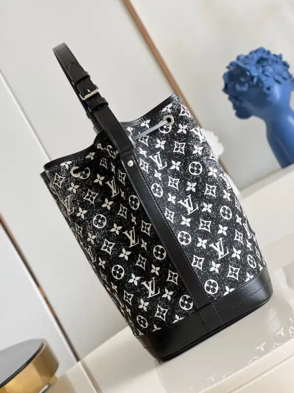 LOUIS VUITTON PETIT NOÉ