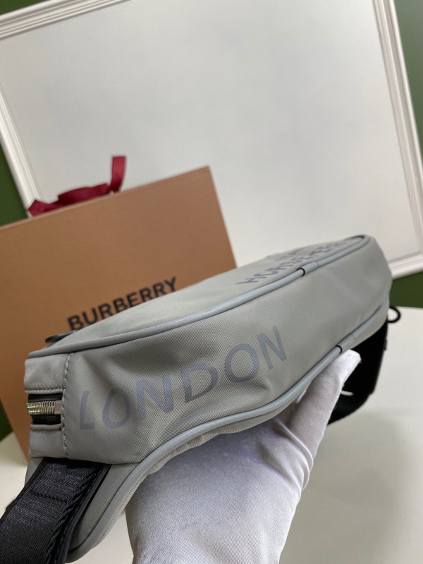 HOT SALE BURBERRY BUM BAG