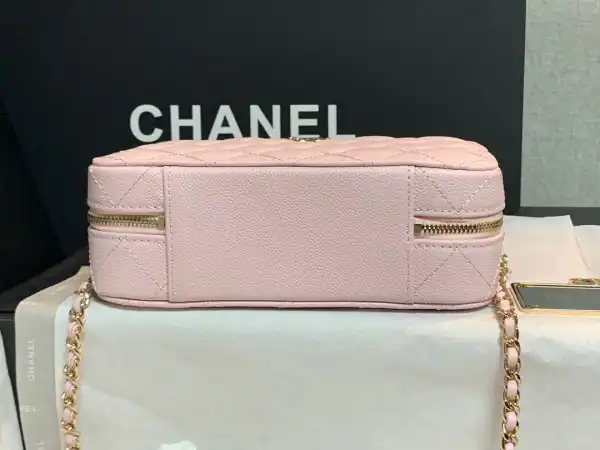 CHANEL VANITY CASE