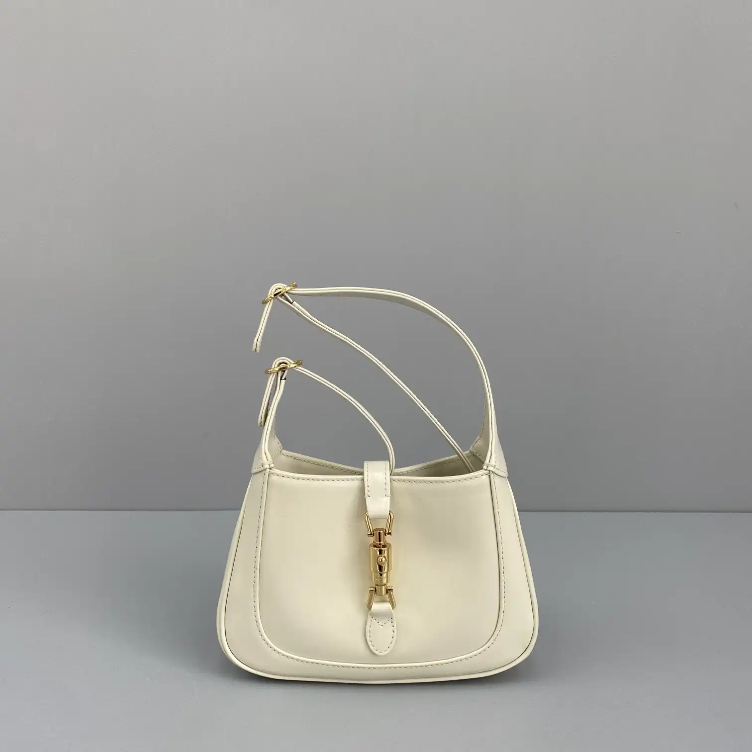 TO GUCCI Jackie 1961 mini hobo bag