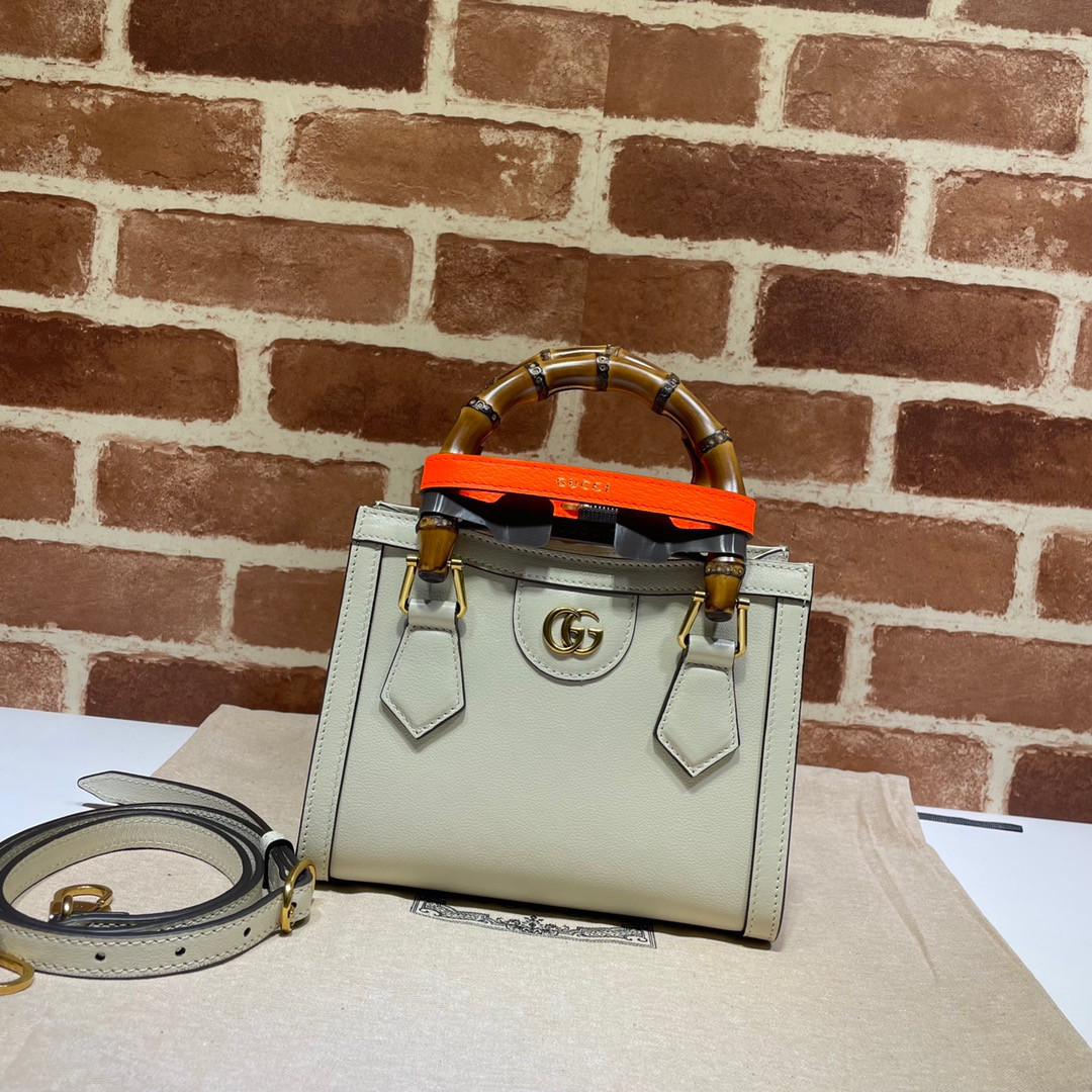 HOT SALE Gucci Diana mini tote bag