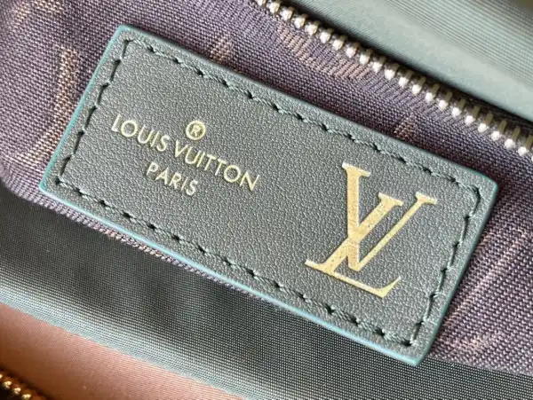 Rep LOUIS VUITTON MAXI MULTI POCHETTE ACCESSOIRES