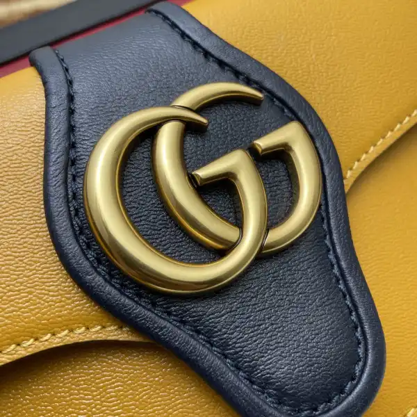 GUCCI Small shoulder bag with Double G