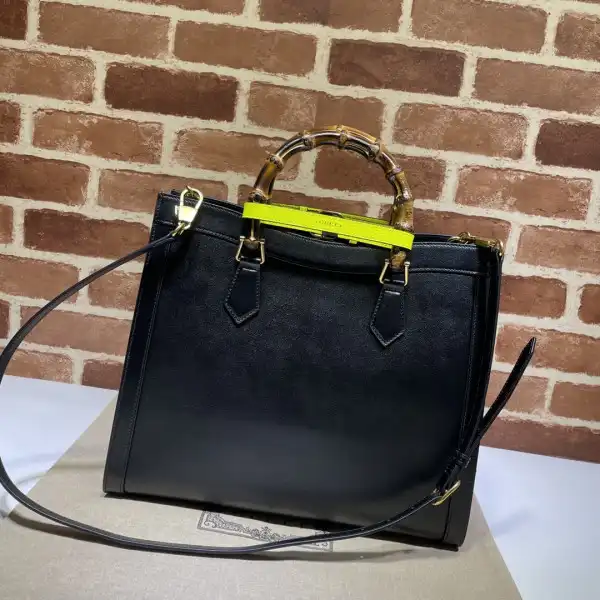 Frstbag ru GUCCI Diana medium tote bag