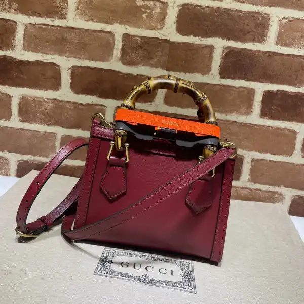 Gucci Diana mini tote bag