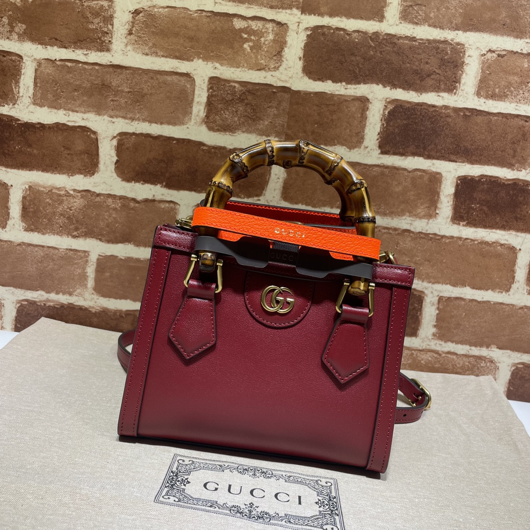 HOT SALE Gucci Diana mini tote bag